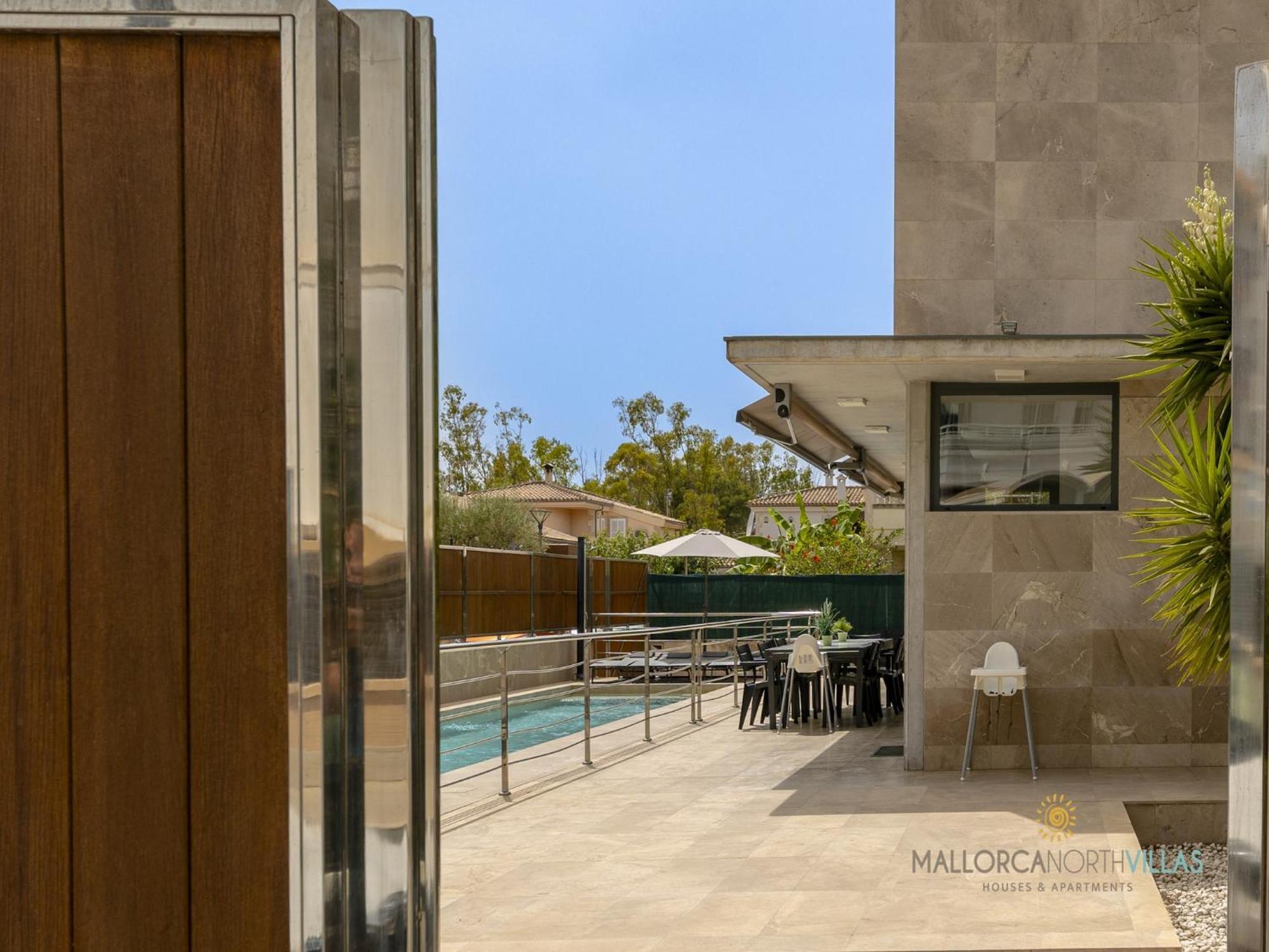 Villa Premium With Balcony *